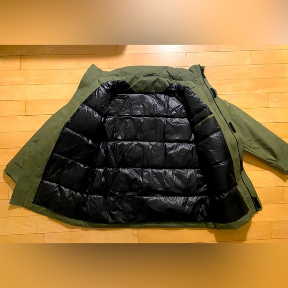 Men’s Windproof Collar Down Parka w/ Removable Hood  - Military Green (Size LG) - Picture 5 of 7
